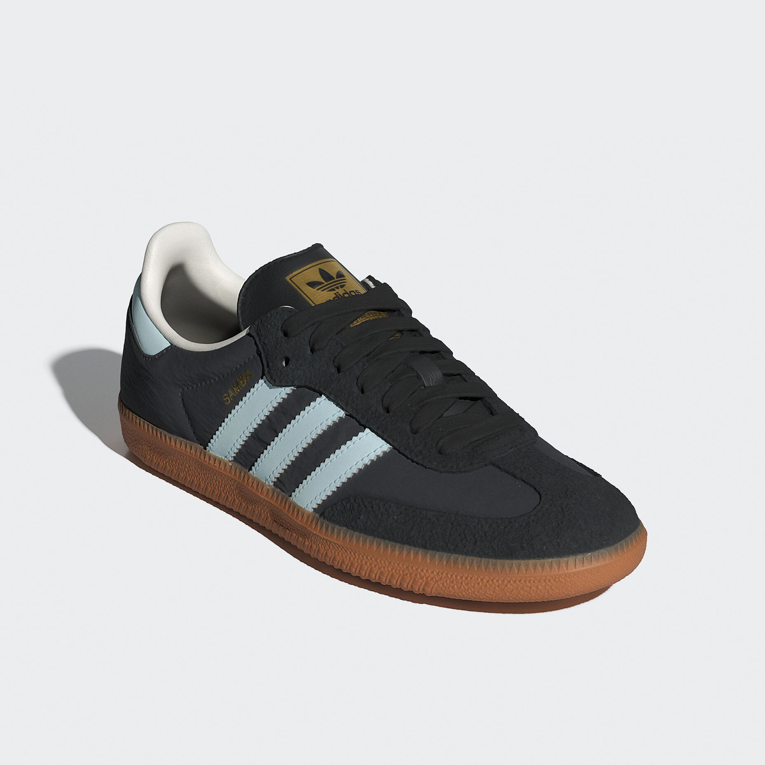 حذاء أديداس أصلي ثلاثي الأوراق - مراجعة Adidas Shoes Gazelle وسعره