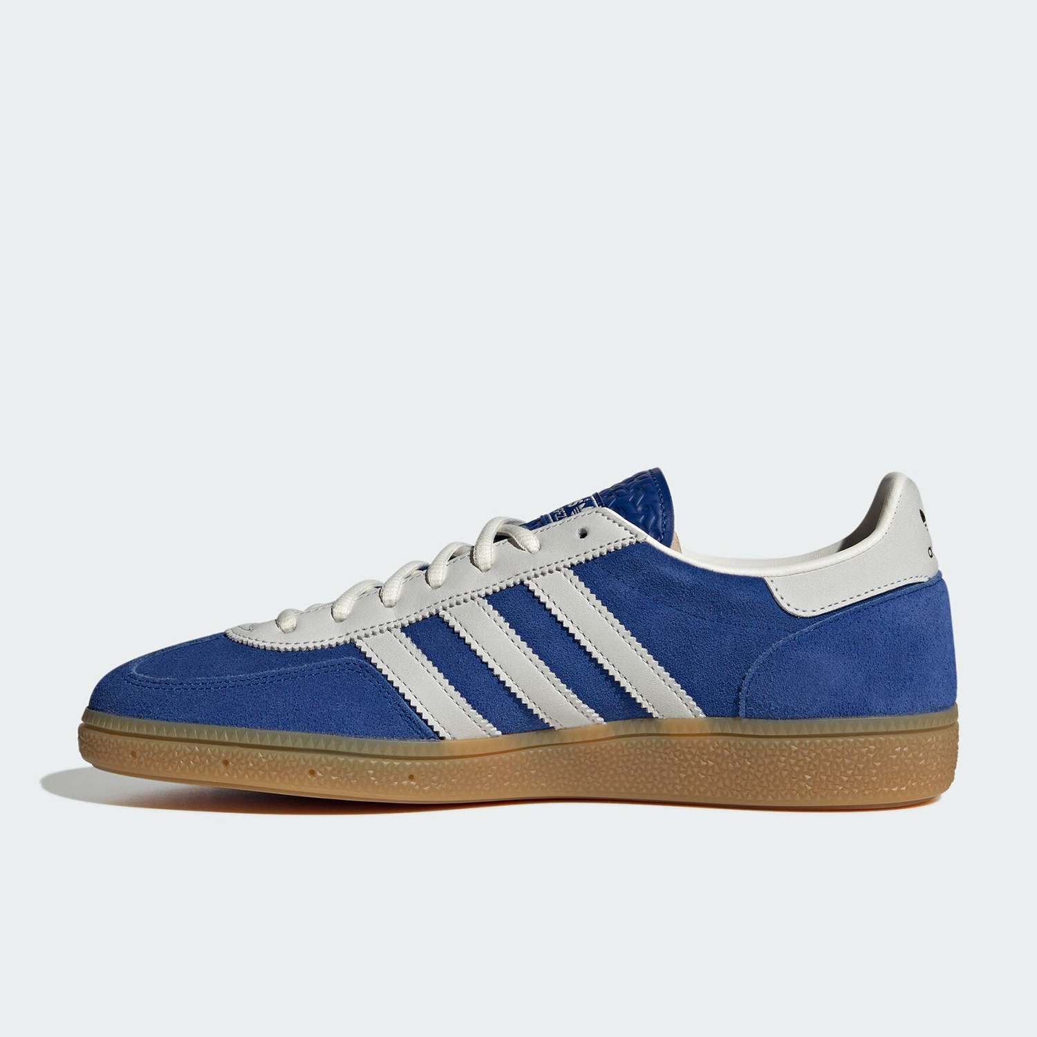 حذاء رياضي كلاسيكي خفيف الوزن  - مراجعة Adidas Shoes Gazelle وسعره